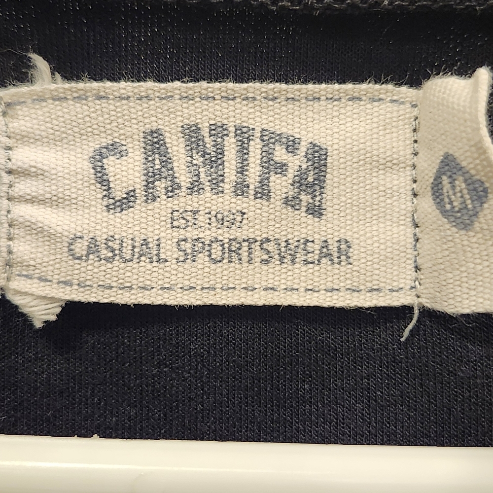 Sweatshirt Size M - Picture 2 of 7